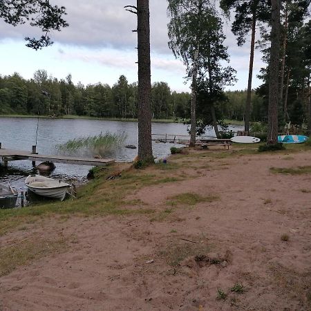 Isotalo Farm at enäjärvi lake Salo  Exteriör bild